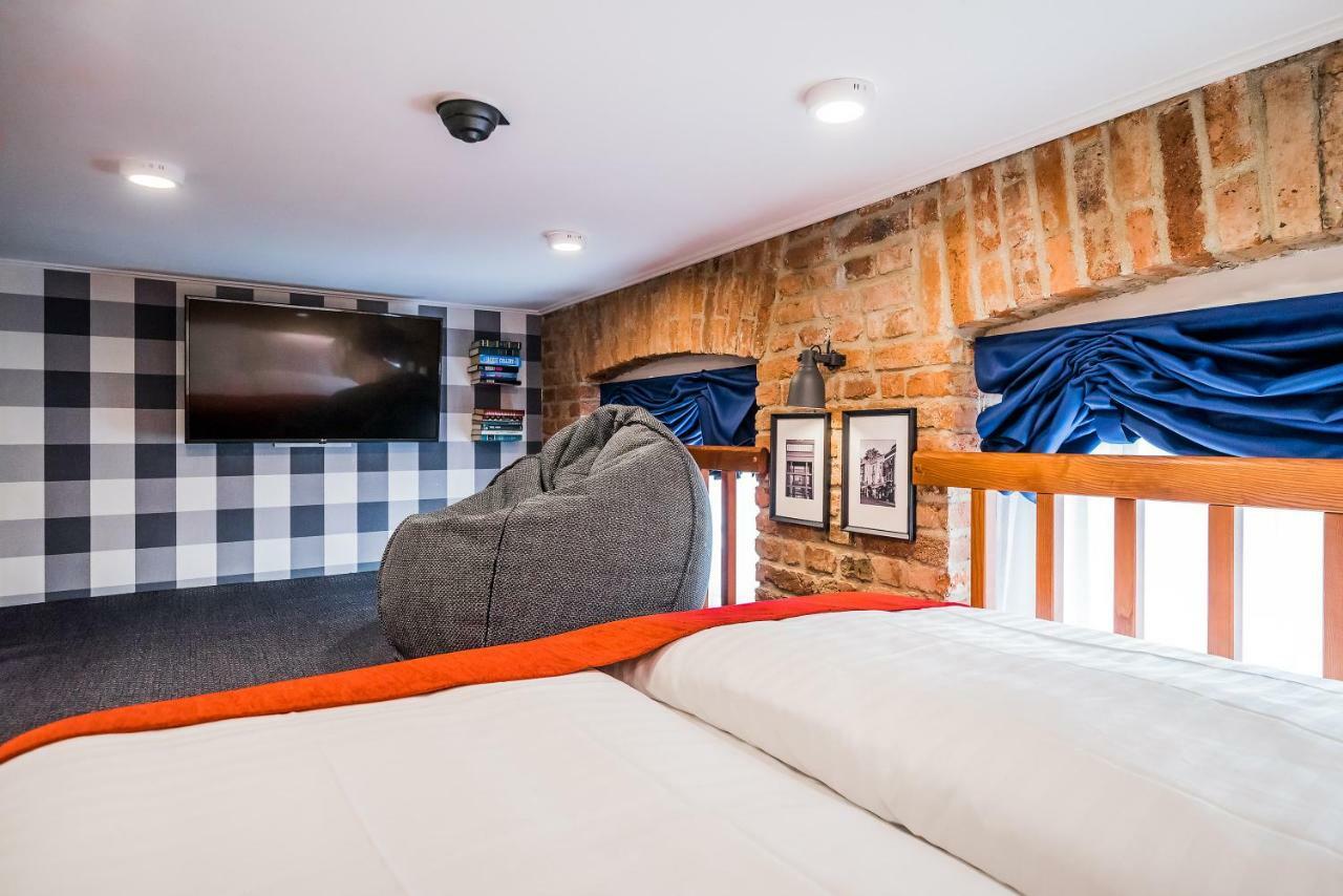 Aparthotel Revelton 3*